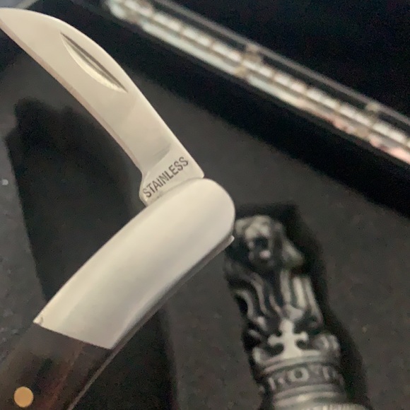 Ritz-Carlton wine cork and cork screw with bottle top remover and knife - Picture 8 of 8